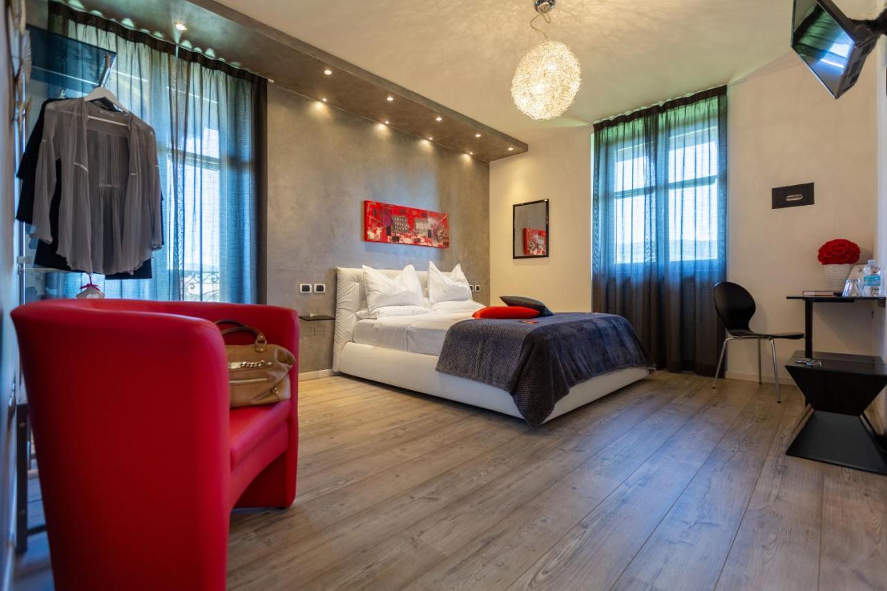 Tassullo Relais Villa Quercia מראה חיצוני תמונה