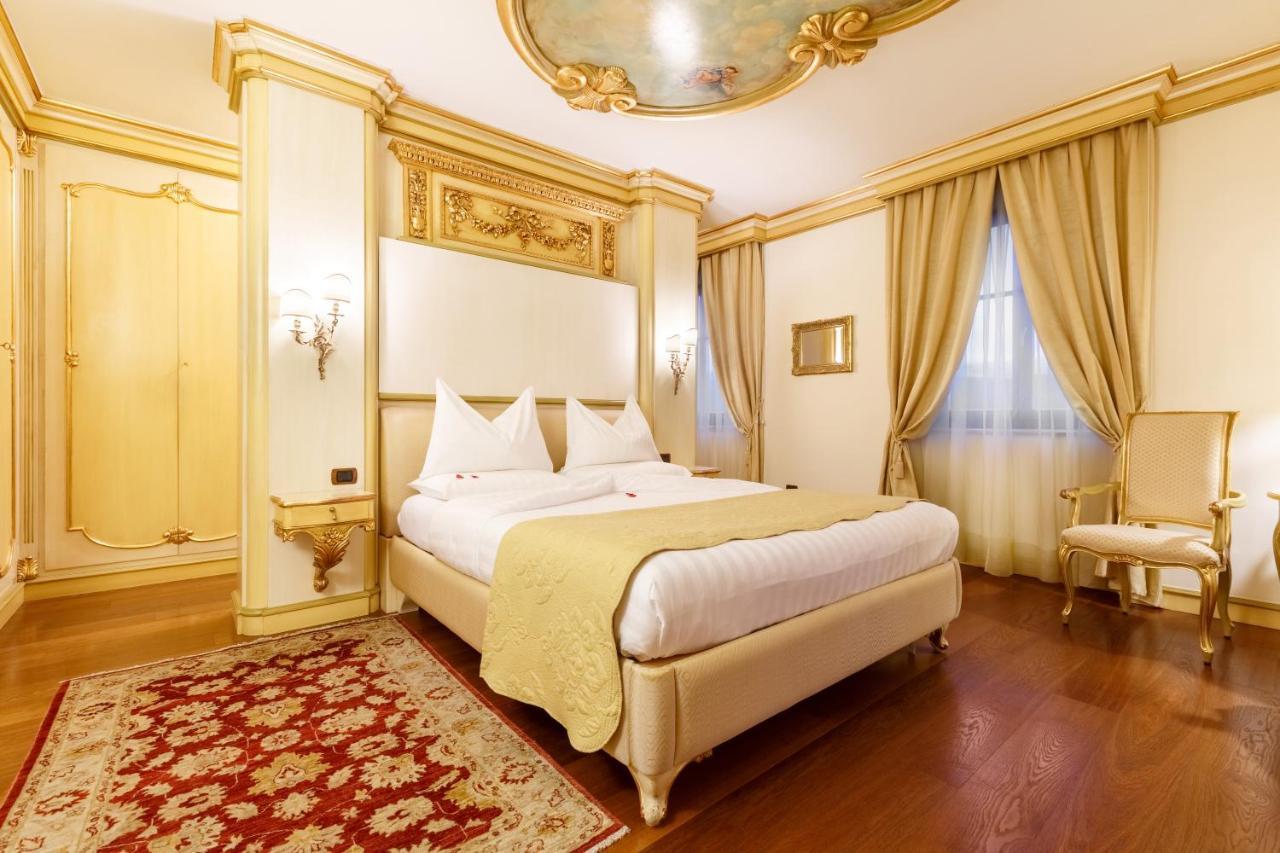 Tassullo Relais Villa Quercia מראה חיצוני תמונה