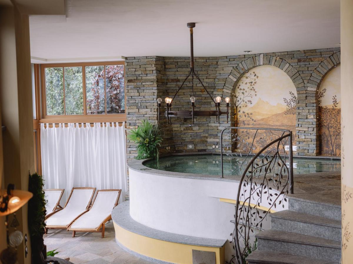 Tassullo Relais Villa Quercia מראה חיצוני תמונה
